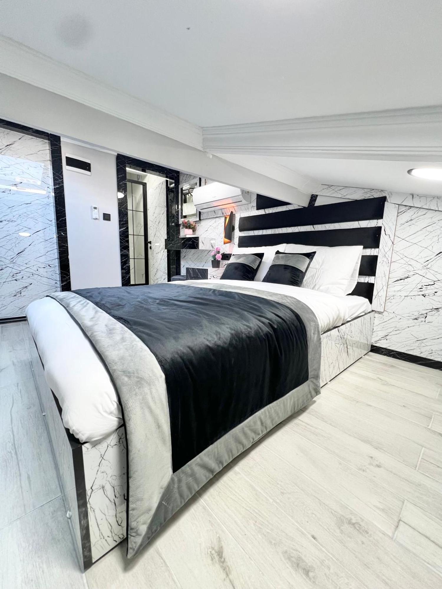 Taksim Larissa Hotel Suites Istambul Exterior foto